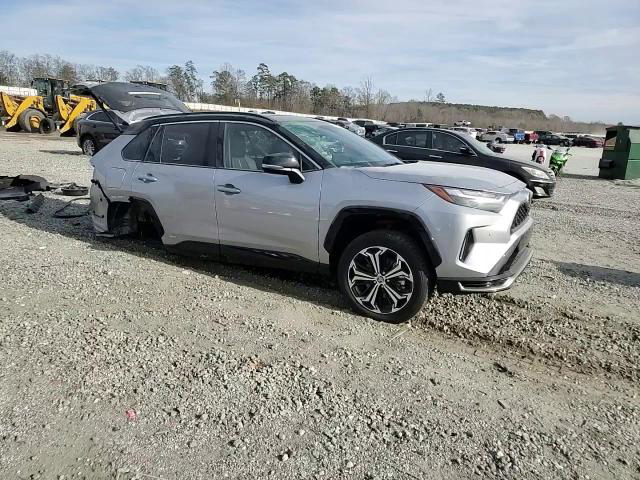 Toyota RAV 4 2025