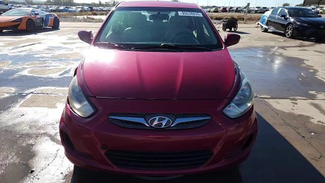 Hyundai Accent 2013