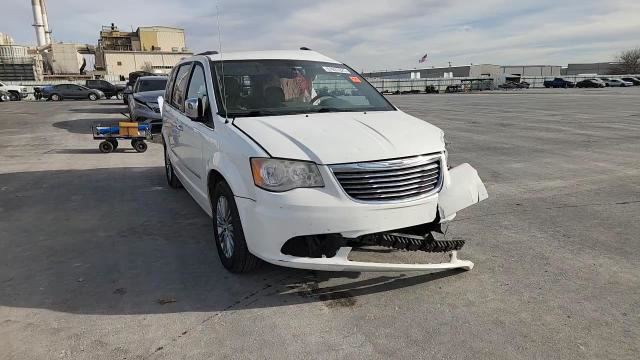 Chrysler Voyager 2013