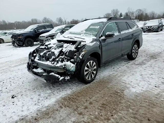 Subaru Outback 2025