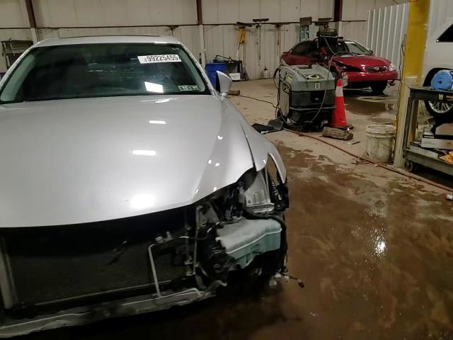Lexus IS 2014