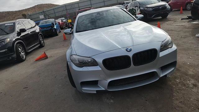 BMW M5 2013