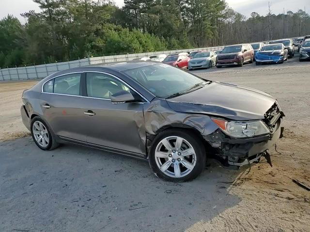 Buick LaCrosse 2011