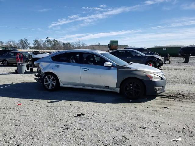 Nissan Altima 2013