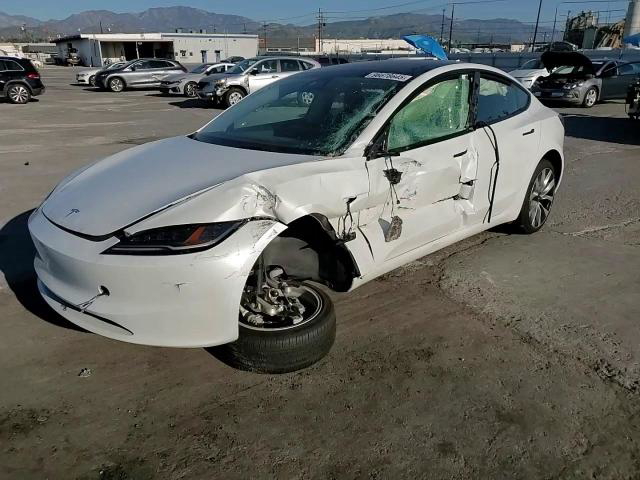 Tesla Model 3 2025
