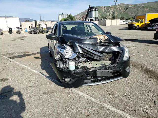 Nissan Versa 2017