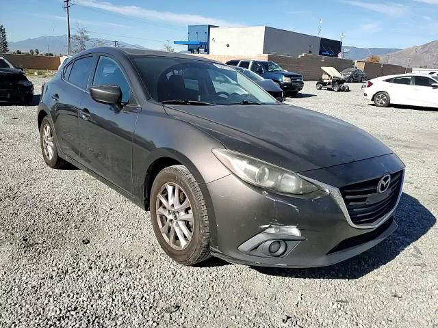 Mazda 3 2016