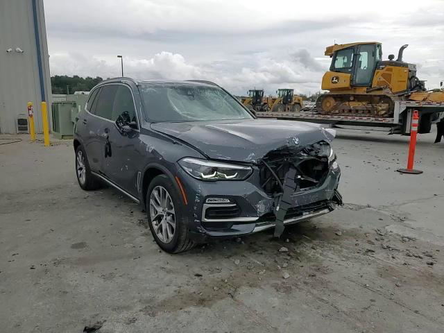 BMW X5 2021
