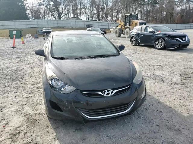Hyundai Elantra 2013