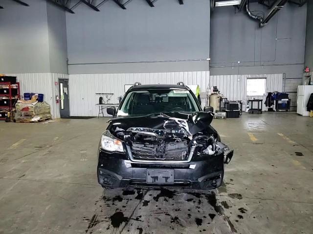 Subaru Forester 2017