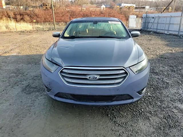 Ford Taurus 2013