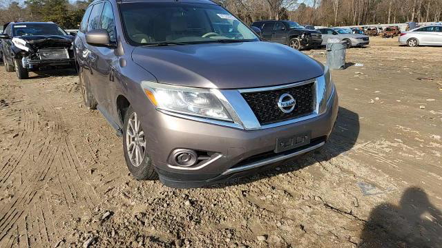 Nissan Pathfinder 2014