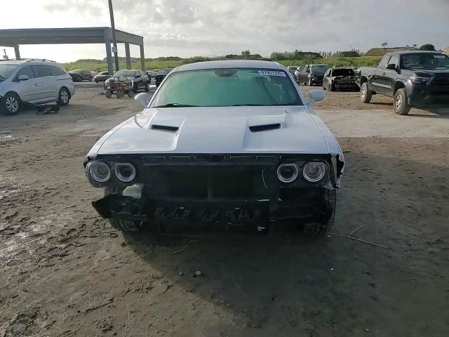 Dodge Challenger 2019