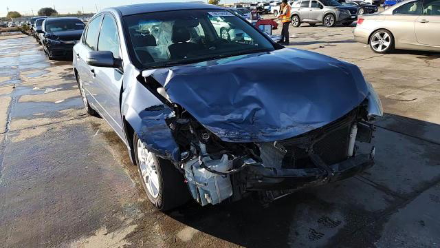 Nissan Altima 2012