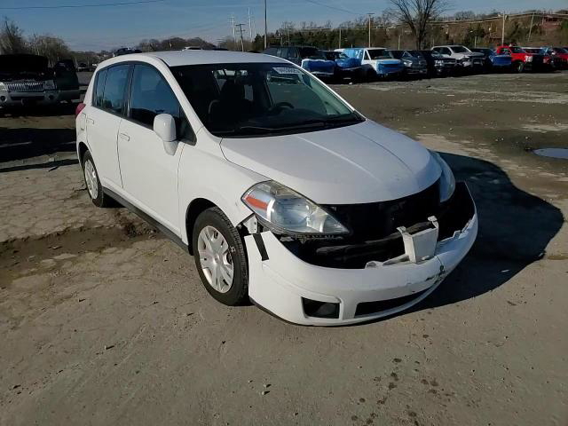 Nissan Versa 2012