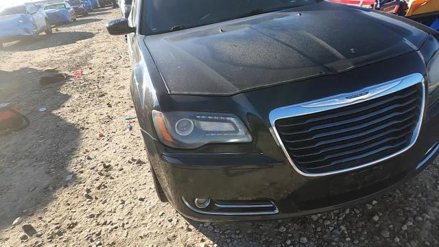 Chrysler 300 2013