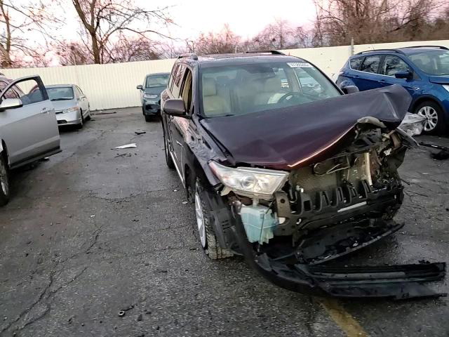 Toyota Highlander 2013