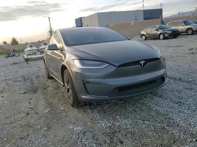 Tesla Model X 2023