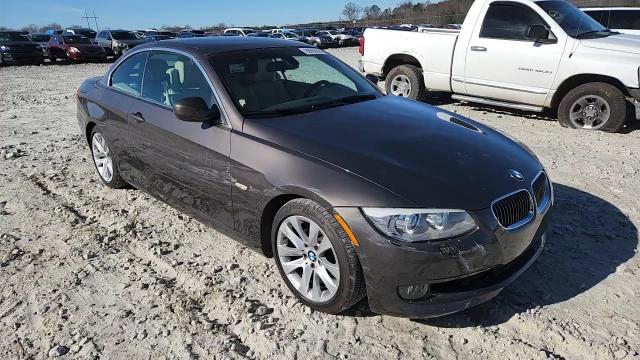 BMW Series 3 2011