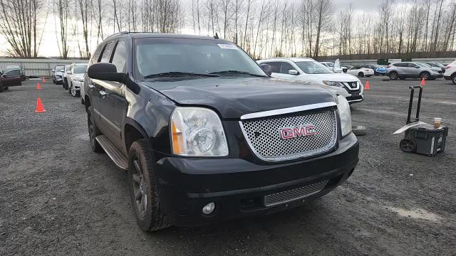 GMC Yukon 2011