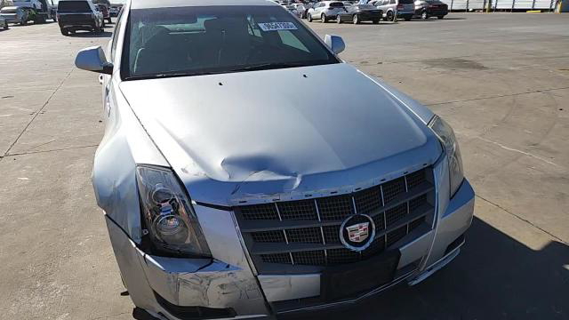 Cadillac CTS 2011