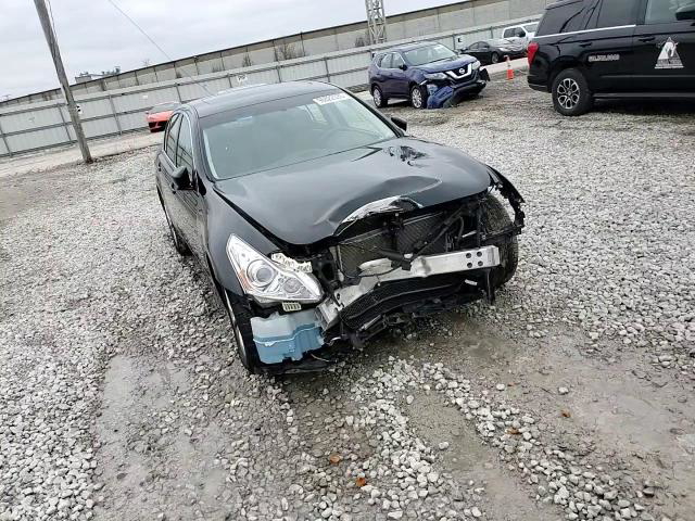 Infiniti G 2012