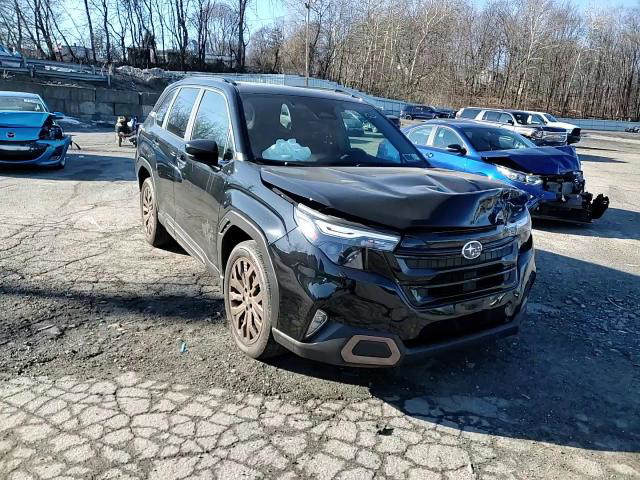 Subaru Forester 2025