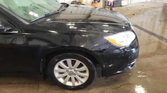 Chrysler 200 2013