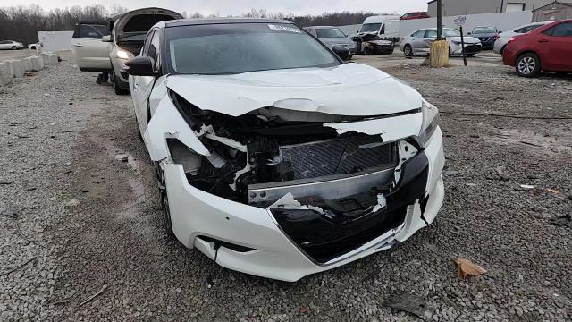 Nissan Maxima 2018