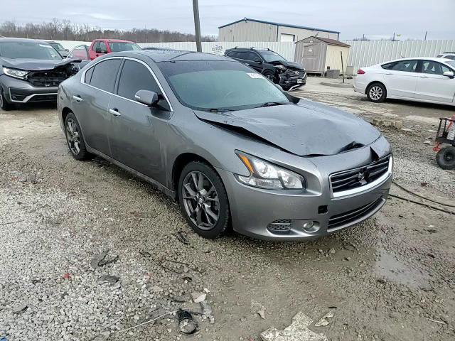 Nissan Maxima 2014