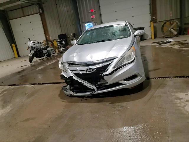 Hyundai Sonata 2013