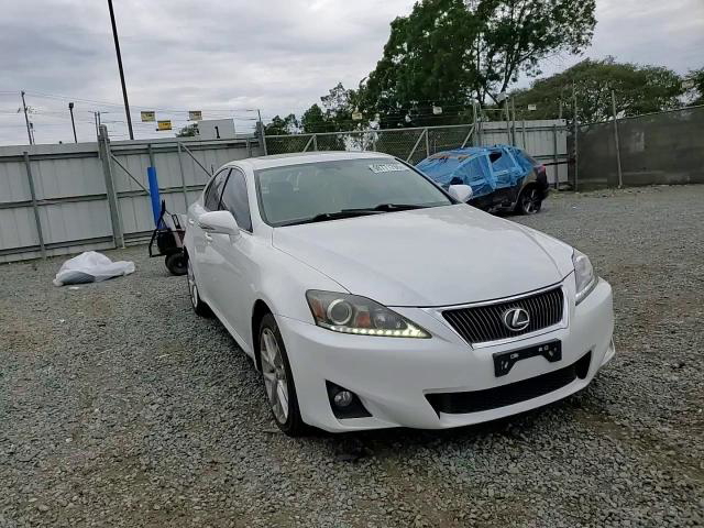 Lexus IS 2012
