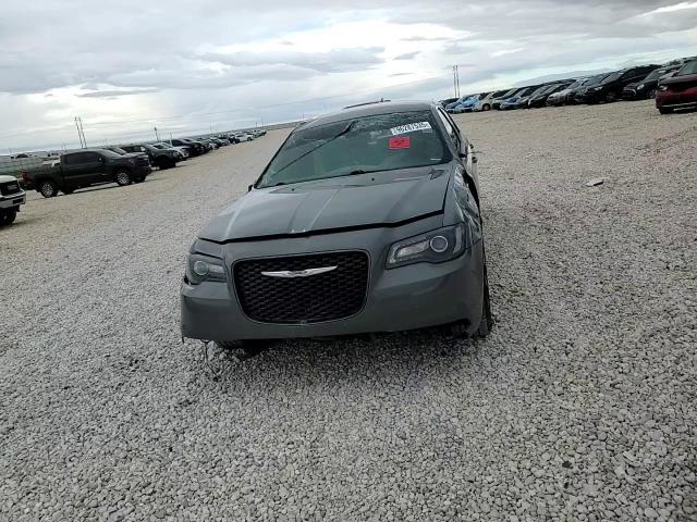 Chrysler 300 2018