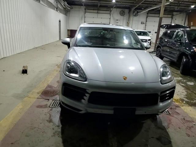 Porsche Cayenne 2023