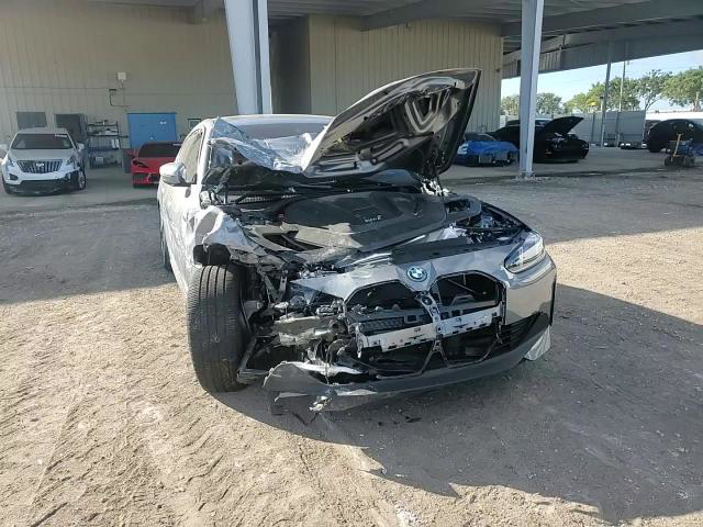 BMW i4 2025