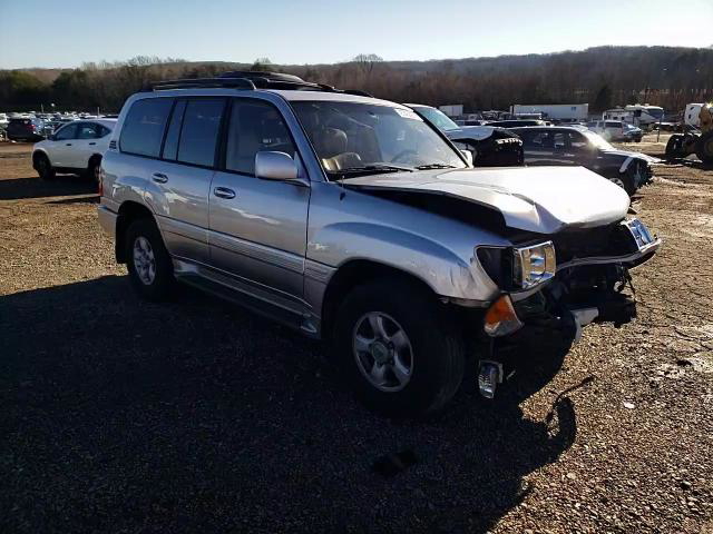 Aro Land Cruiser 2000