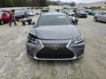 Lexus ES 2020