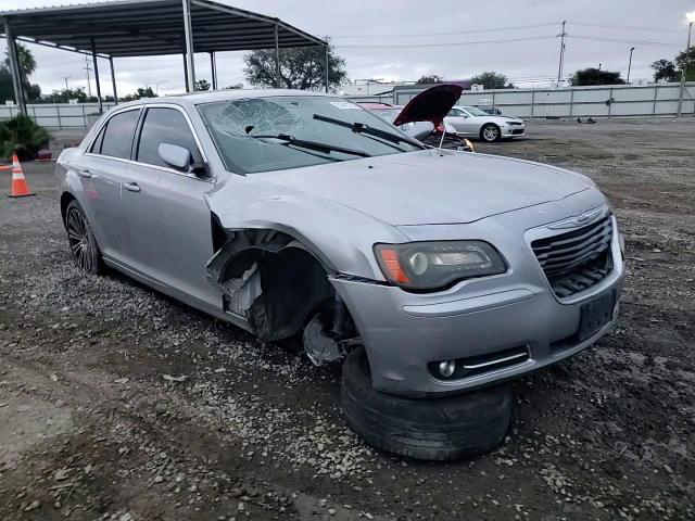 Chrysler 300 2013