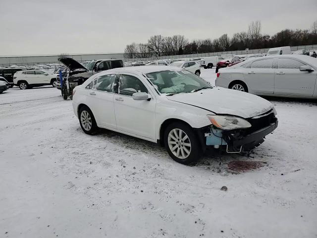 Chrysler 200 2014