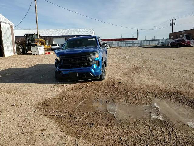 Chevrolet Silverado 2023