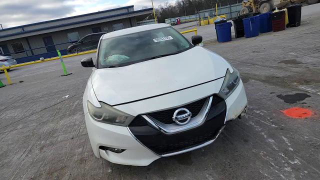 Nissan Maxima 2016