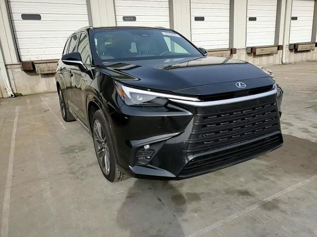 Lexus TX 2025