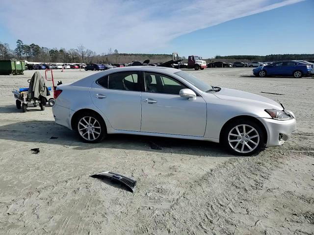 Lexus IS 2012