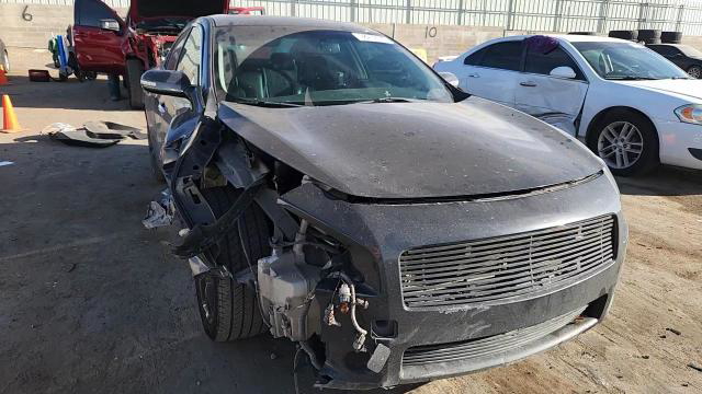 Nissan Maxima 2012