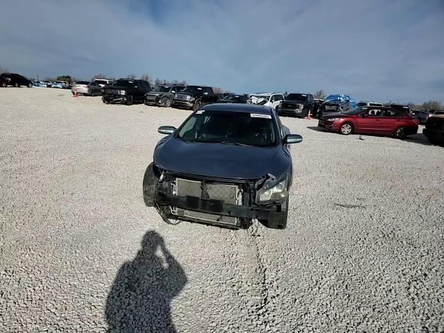 Nissan Maxima 2011
