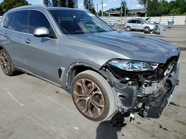 BMW X5 2024