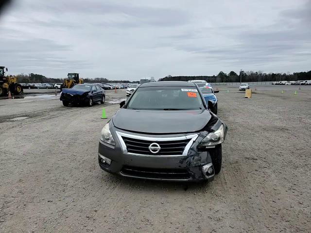 Nissan Altima 2014