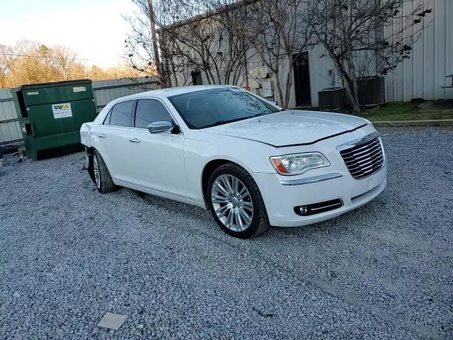 Chrysler 300 2011