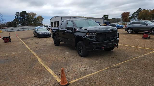 Chevrolet Silverado 2021