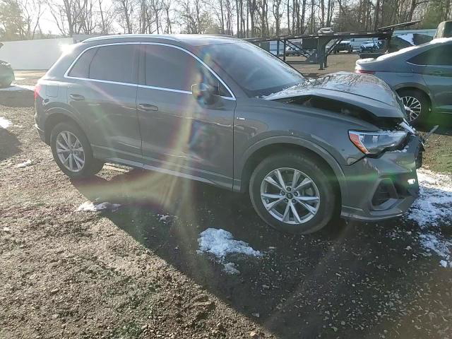 Audi Q3 2021